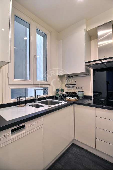 Kitchen Furnished apartment - 76m²  - 2 bedrooms - Mirabeau - Paris