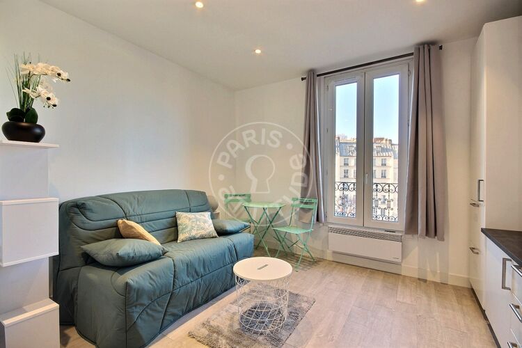 Salotto - Monolocale arredato - Parigi 75018 - 13910