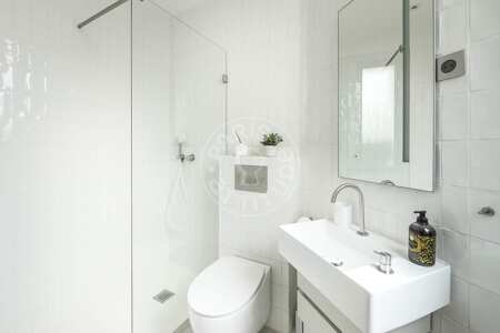 Bathroom Furnished apartment - 75m²  - 2 bedrooms - Nation - Paris