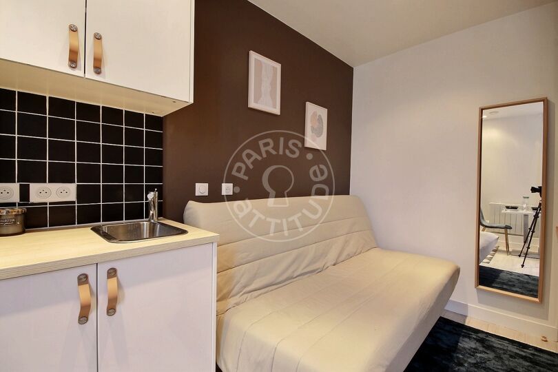 Furnished studio - Paris 75011 - 13926