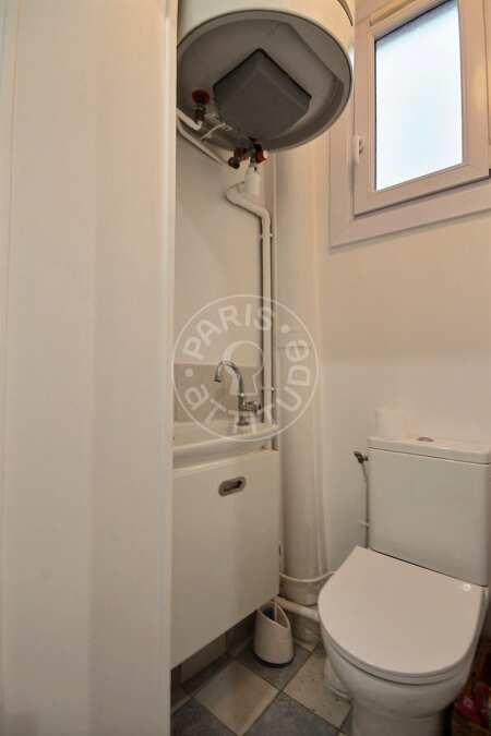 Toilet Furnished apartment - 48m²  - 2 bedrooms - Alésia - Paris