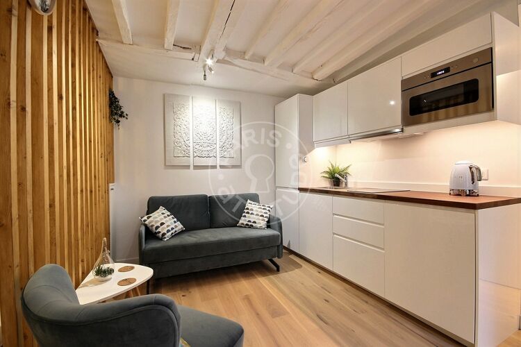 Sala - Quitinete mobiliado - Paris 75004 - 13950