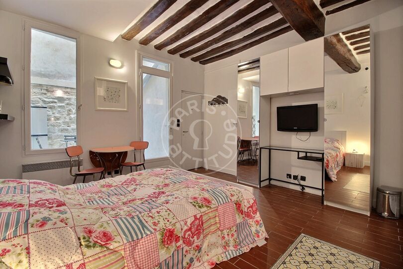 Quitinete mobiliado - Paris 75002 - 13951