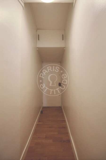 Entrance Furnished apartment - 35m²  - 1 bedroom - Montorgueil - Paris