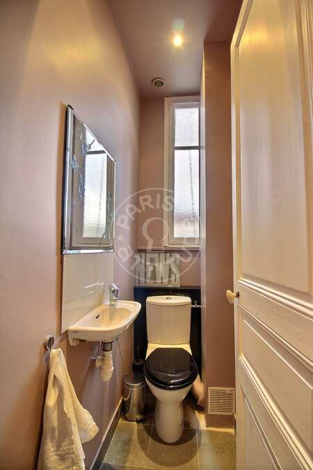 WC Apartamento mobilado - 73m²  - 2 quartos - Neuilly-sur-Seine