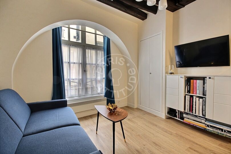 Monolocale arredato - Parigi 75004 - 13975