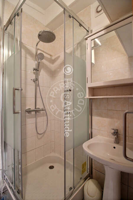Casa de banho Quitinete mobilado - 15m²  - Saint-Mandé