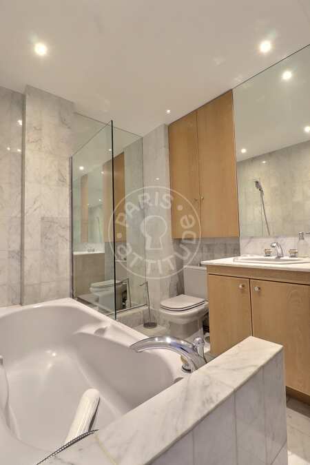 Baño Piso amueblado - 122m²  - 3 dormitorios - Trocadéro - París