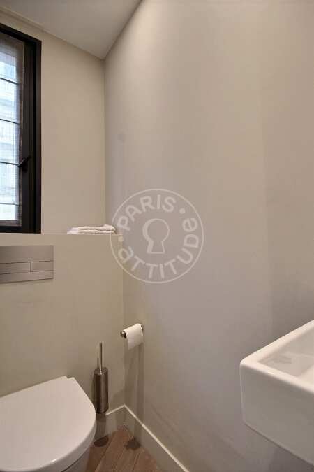 WC Quitinete mobilado - 27m²  - Tour Eiffel - Paris