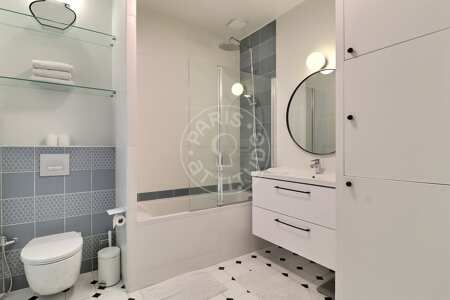 Casa de banho Apartamento mobilado - 100m²  - 2 quartos - Place Vendôme - Paris