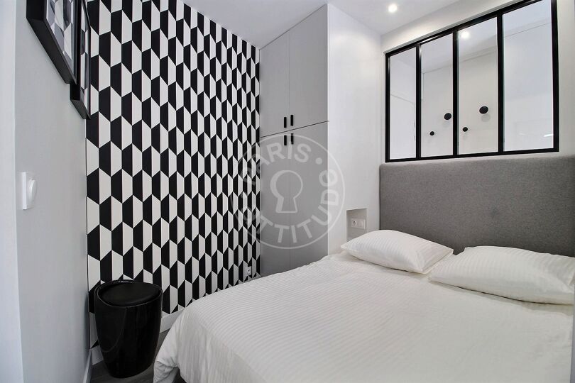 Estudio con alcoba amueblado - París 75008 - 14035