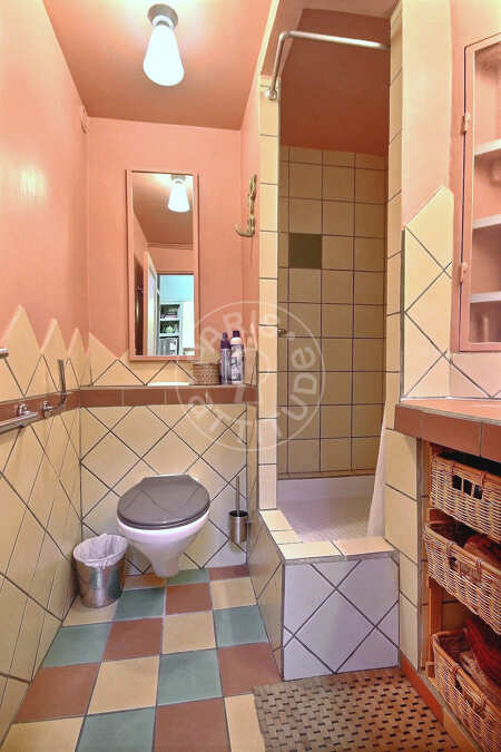 Baño Dúplex amueblado - 80m²  - 2 dormitorios - Ménilmontant - París
