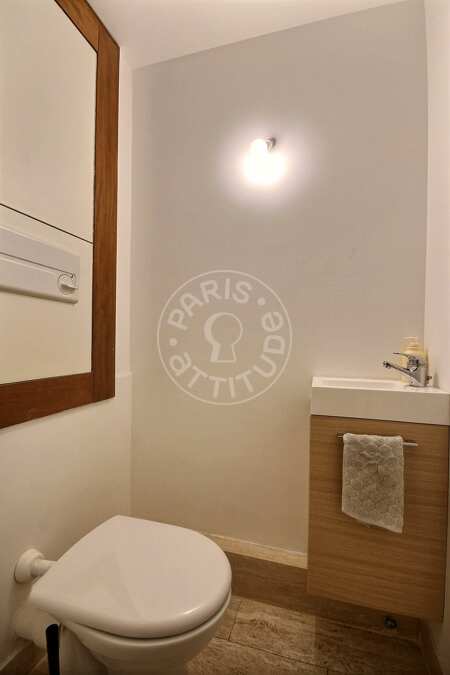 Toilettes Appartement meublé - 50m²  - 1 chambre - Musée Picasso - Paris