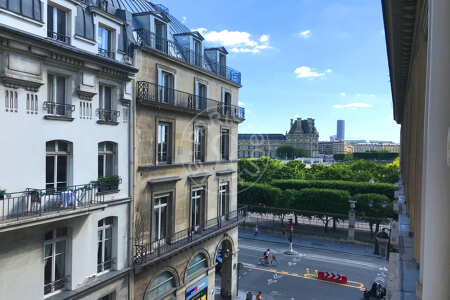 undefined Furnished apartment - 103m²  - 2 bedrooms - Place Vendôme - Paris
