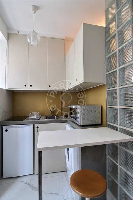Kitchen Furnished studio - 25m²  - Sacré-Cœur - Paris