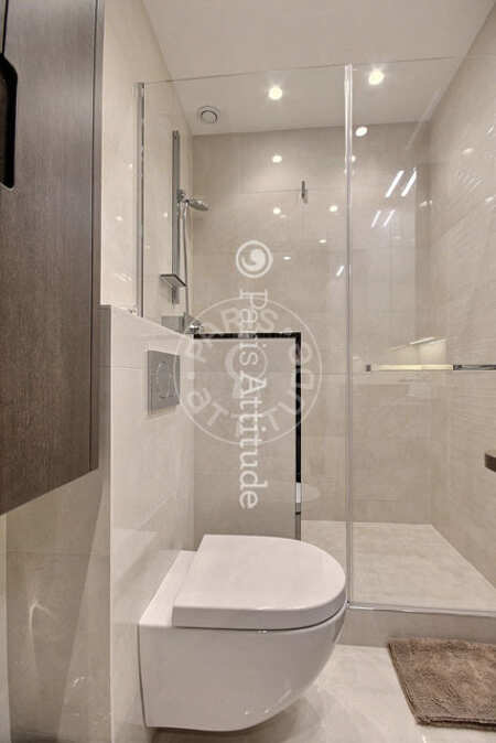 Salle de bain Studio alcove meublé - 39m²  - Champs-Elysées - Paris