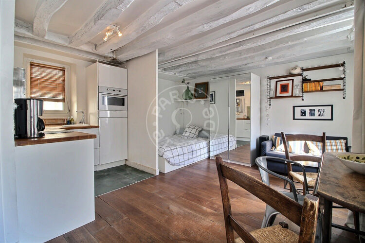 Salon - Studio meublé - Paris 75004 - 14079