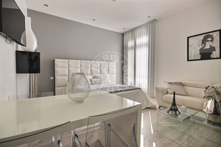 Salon - Studio meublé - Paris 75008 - 14081