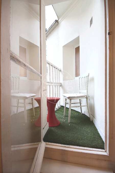 Balcony Furnished apartment - 30m²  - 1 bedroom - Tour Eiffel - Paris
