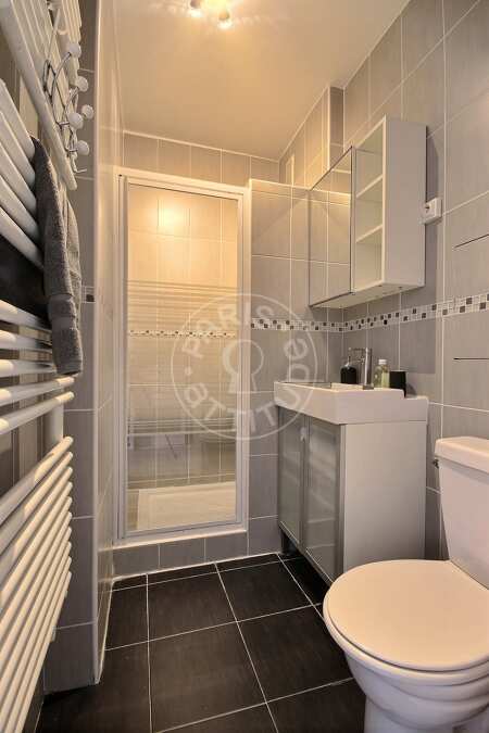 Bathroom Furnished studio - 18m²  - Neuilly-sur-Seine