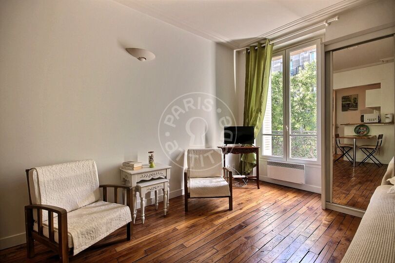 Furnished studio - Paris 75018 - 14100