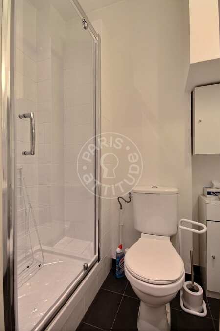 Bathroom Furnished studio - 24m²  - Montmartre / Place des Abbesses - Paris