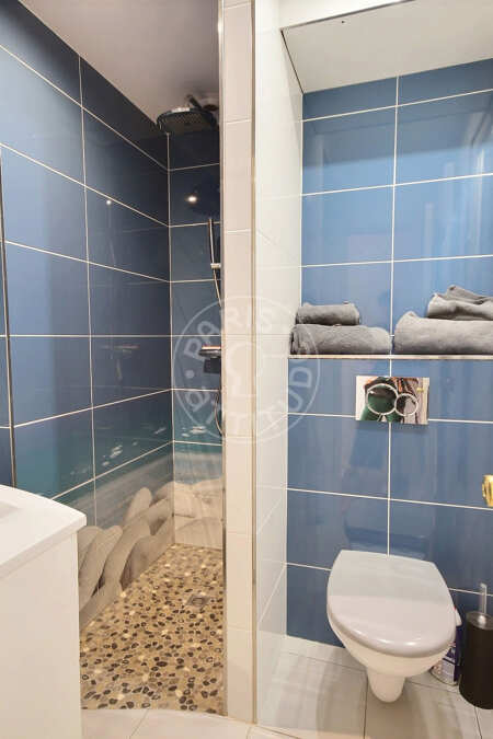 Salle de bain Studio alcove meublé - 27m²  - Tour Eiffel - Paris