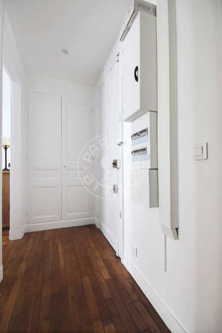 Entrée Appartement meublé - 40m²  - 1 chambre - Bastille - Paris