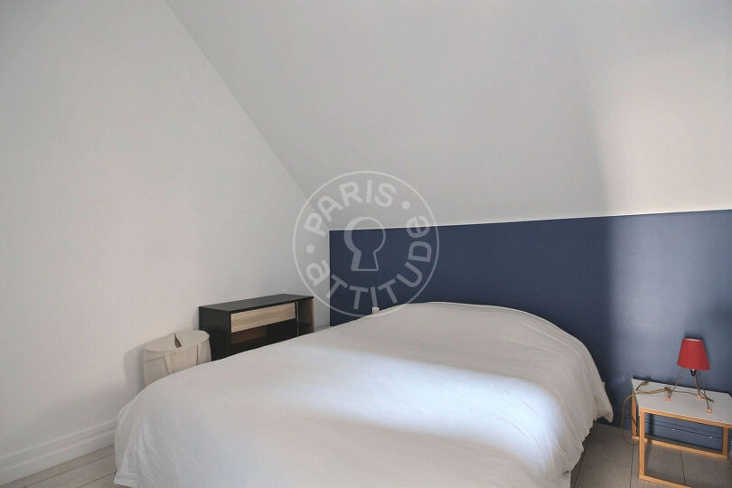 1 locale arredato - Parigi 75001 - 14110