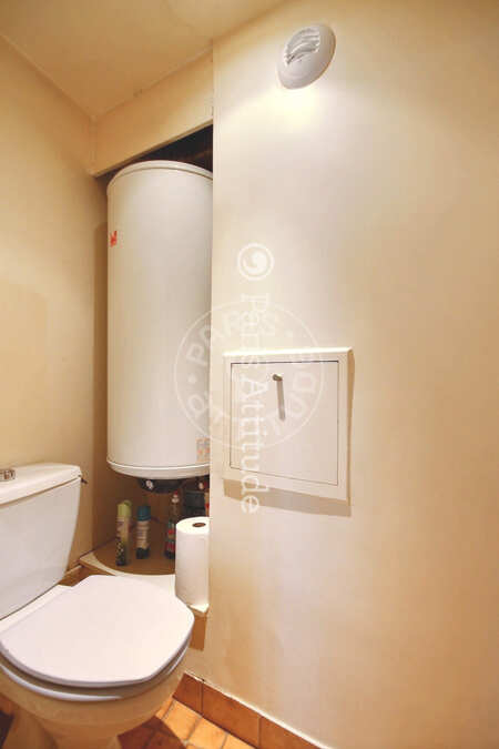 Toilet Furnished apartment - 39m² - 1 bedroom - Pyramides / Palais Royal - Paris