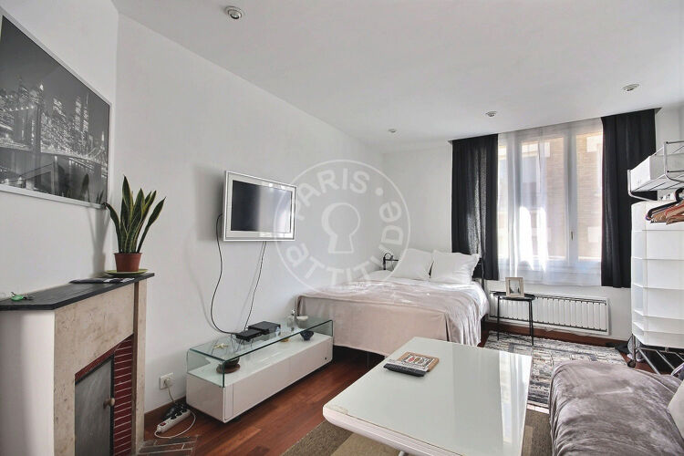 Salotto - Monolocale arredato - Parigi 75020 - 14121