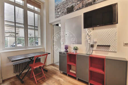 Wohnzimmer Möblierte studio - 16m²  - Gare de l'Est / Gare du Nord - Paris