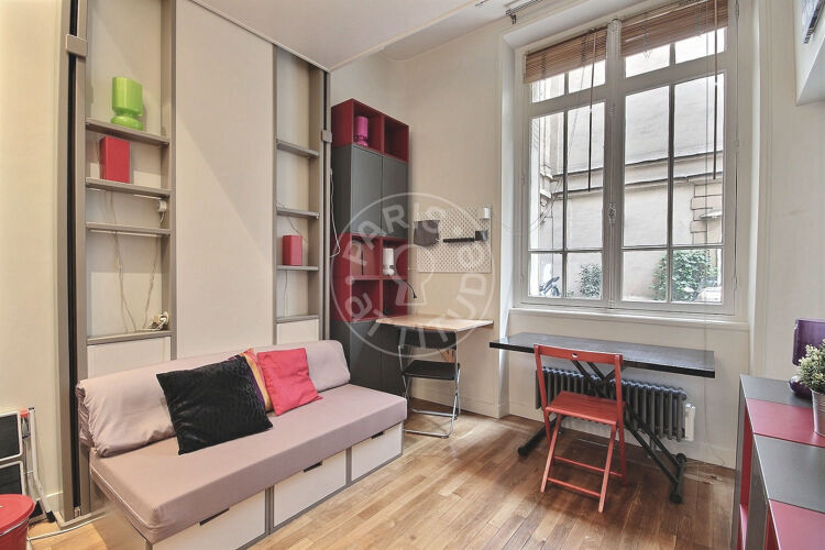 Living room - Furnished studio - Paris 75010 - 14122