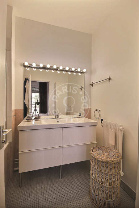 Baño Piso amueblado - 52m²  - 1 dormitorio - Auteuil - París