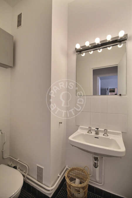 Inodoro Piso amueblado - 52m²  - 1 dormitorio - Auteuil - París