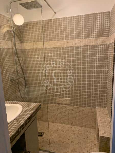 Badezimmer Möblierte studio - 20m²  - Guy Môquet - Paris