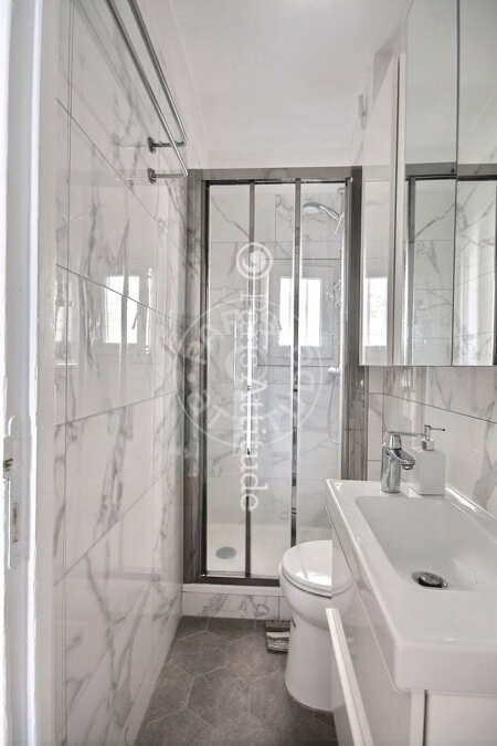 Casa de banho Apartamento mobilado - 24m²  - 1 quarto - Jules Joffrin - Mairie du 18ème - Paris