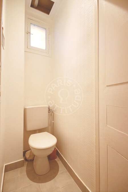 Toilettes Appartement meublé - 37m²  - 1 chambre - Pasteur - Paris
