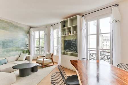Salon Appartement meublé - 55m² - 2 chambres - Musée Picasso - Paris