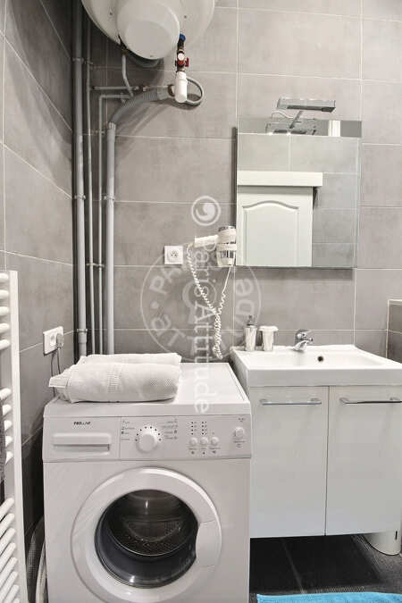 Casa de banho Apartamento mobilado - 40m²  - 2 quartos - Temple - Paris
