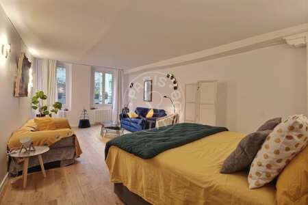 Camera da letto Appartamento arredato - 66m²  - 1 locale - Arts et Métiers - Parigi