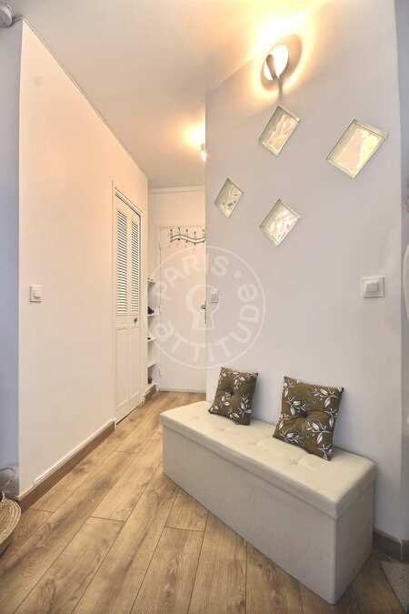 Entrée Studio meublé - 20m²  - La Muette / Bois de Boulogne - Paris