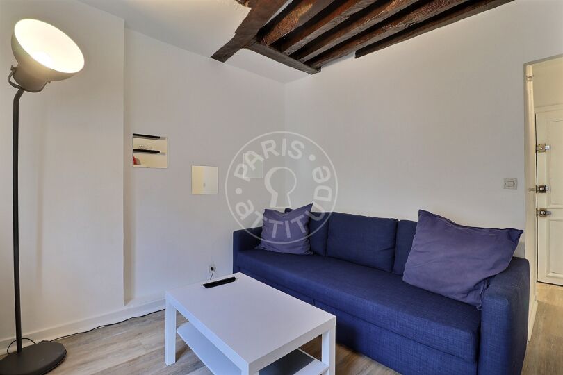 Furnished studio - Paris 75002 - 14211