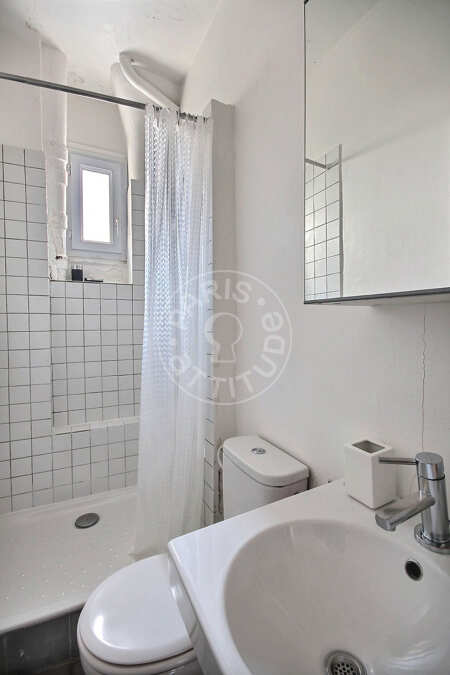 Bathroom Furnished apartment - 49m²  - 2 bedrooms - Musée Picasso - Paris
