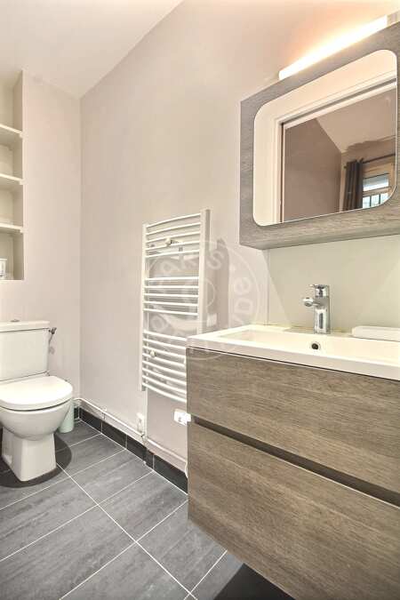 Bagno Appartamento arredato - 25m² - 1 locale - Poissonnière - Parigi