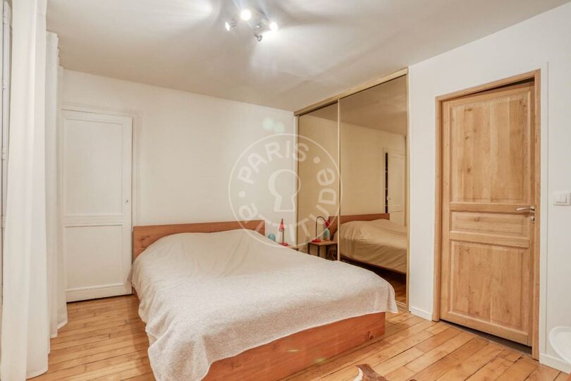 2 quartos mobiliado - Paris 75009 - 14245
