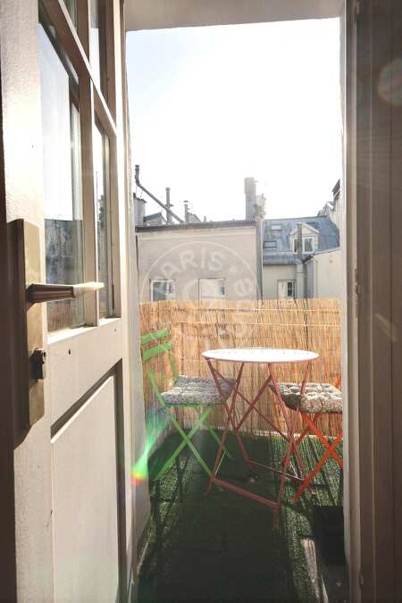 Balcony Furnished apartment - 45m²  - 1 bedroom - Latin / Saint-Michel - Paris
