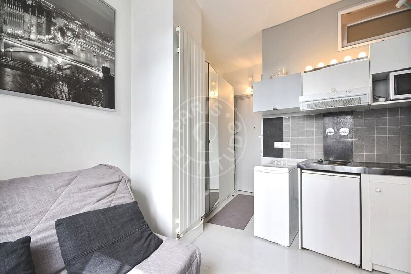 Studio meublé - Paris 75008 - 14267