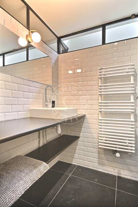 Badezimmer Möblierte wohnung - 35m²  - 2 Zimmer - Jules Joffrin - Mairie du 18ème - Paris