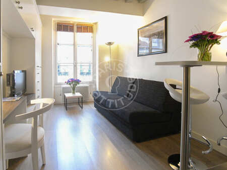 Sala Quitinete mobilado - 18m²  - Temple - Paris